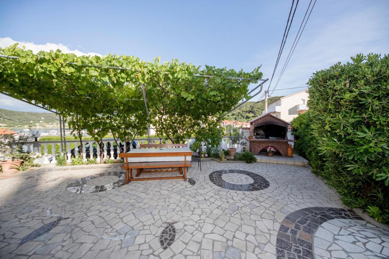 Apartmani Sanjin Tariba Супетарска-Драга Экстерьер фото