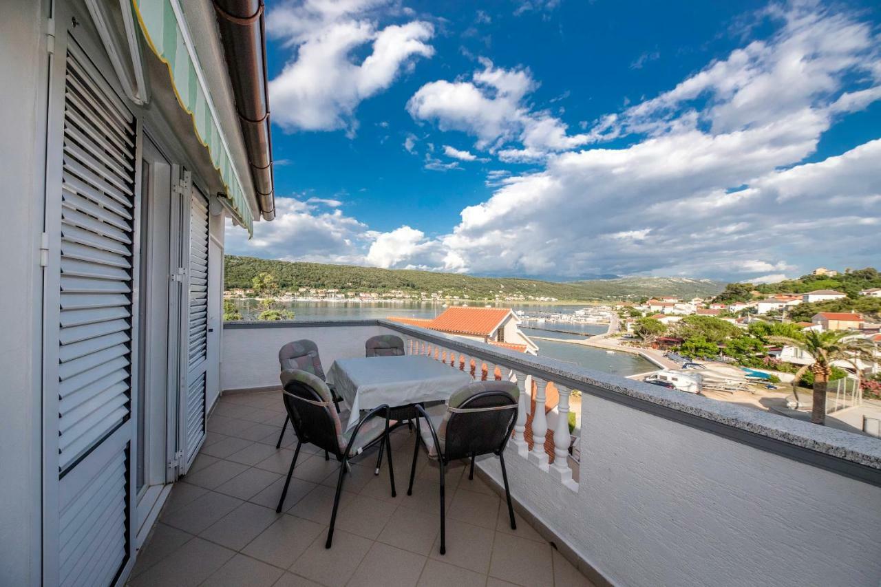 Apartmani Sanjin Tariba Супетарска-Драга Экстерьер фото